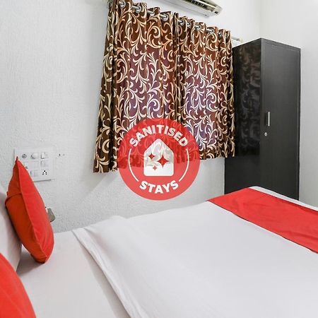 Hotel Jasmine Ahmadábád Kültér fotó